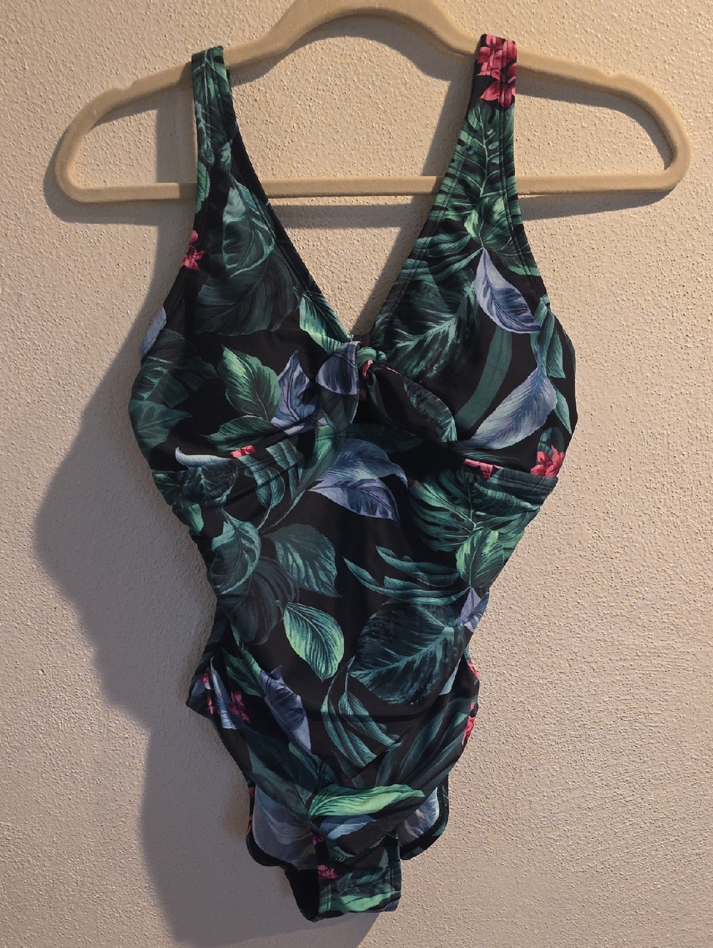 NWT Kona Sol Swimsuit